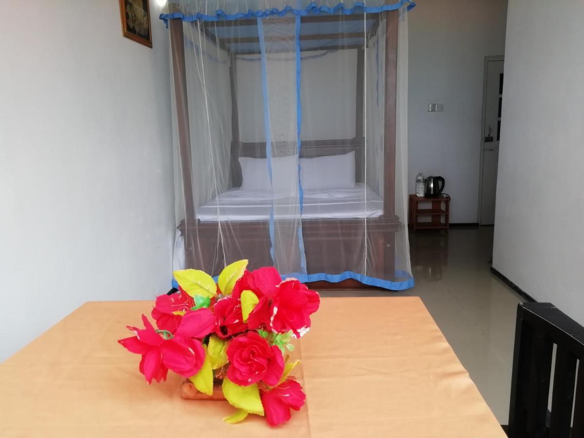 Rainbow Beach Resort Ambalangoda  Exterior photo